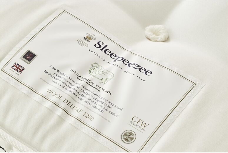 Sleepeezee Wool Deluxe 1200 Pocket Mattress